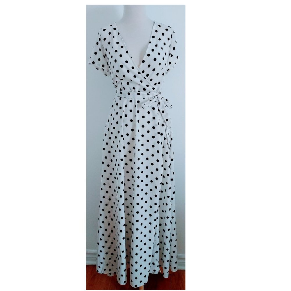 White polka dots maxi dress